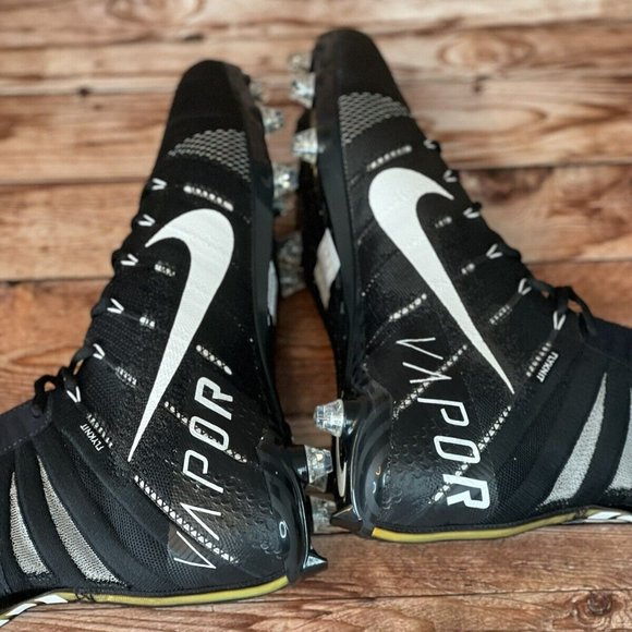 Nike Vapor Untouchable 3 Elite Black BV6699-001 Men’s Size 14 Football Cleats main image 5